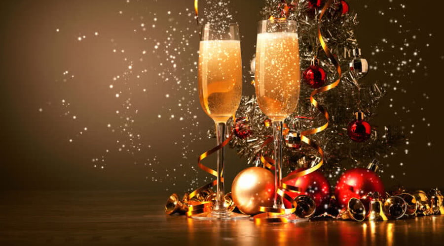 Boost uw zakelijke kerstviering met een professionele host of hostess